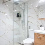 Port Cyan - 2 Min Walk To Harbor & Beaches Apartman *