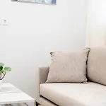 Apartman Port Cyan - 2 Min Walk To Harbor & Beaches Kosz