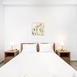 Apartament Port Cyan - 2 Min Walk To Harbor & Beaches *