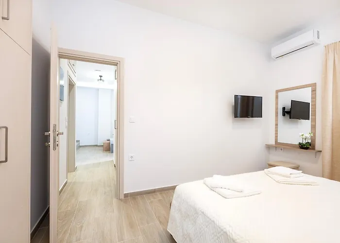 דירה Port Cyan - 2 Min Walk To Harbor & Beaches העיירה קוס