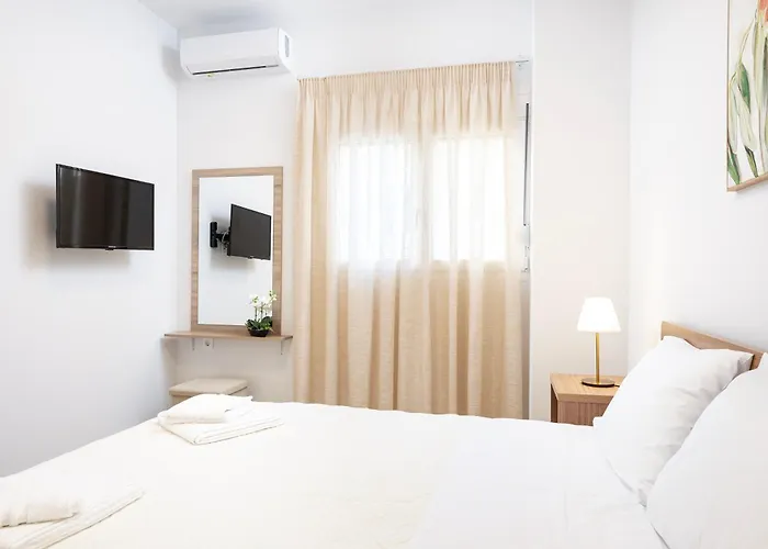 Port Cyan - 2 Min Walk To Harbor & Beaches *