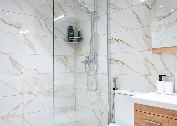 Port Cyan - 2 Min Walk To Harbor & Beaches Appartement *