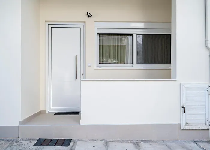 Port Cyan - 2 Min Walk To Harbor & Beaches Kos