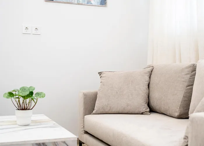 Appartement Port Cyan - 2 Min Walk To Harbor & Beaches Kos