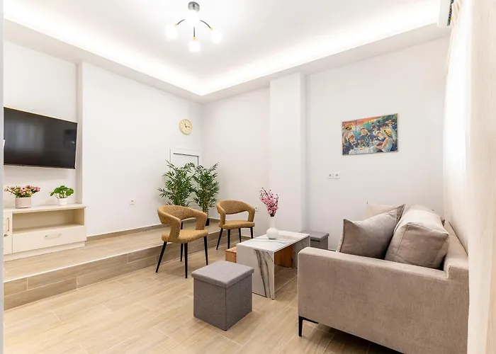 Appartement Port Cyan - 2 Min Walk To Harbor & Beaches Kos